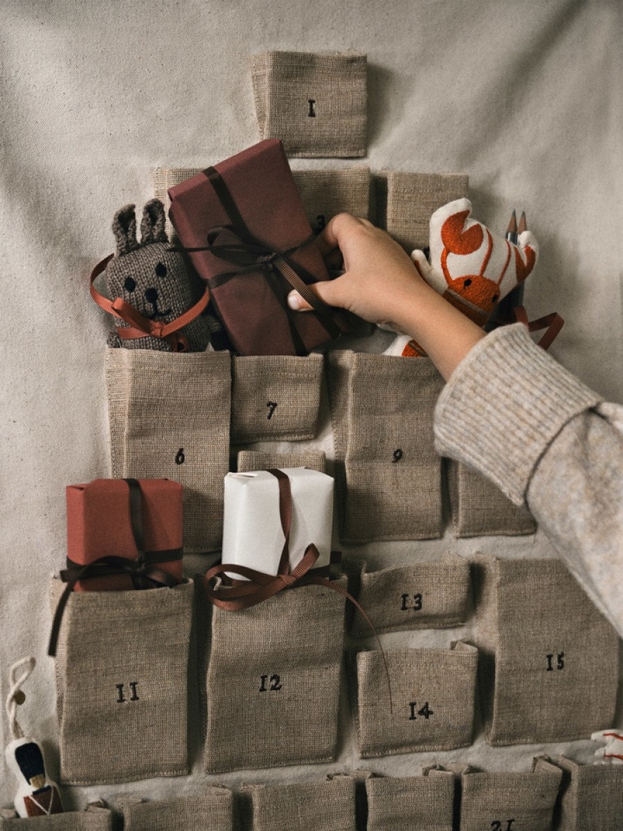 ferm LIVING Pine Adventskalender | Weihnachtsdekoration