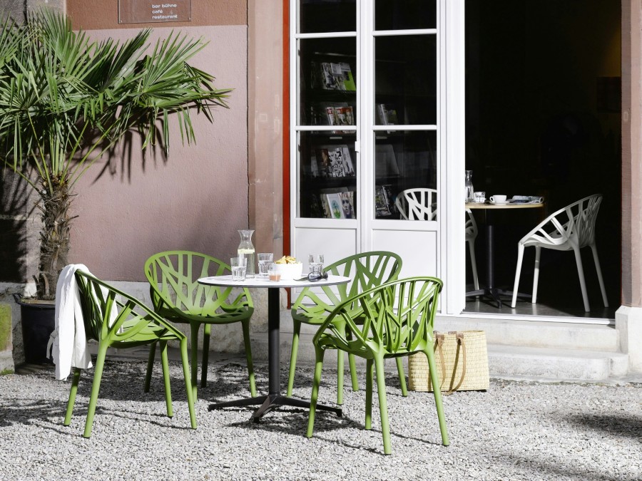 Vitra Bistro Table Outdoor | Bistrotische